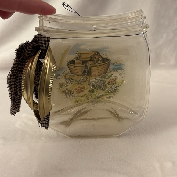 Flat Atlas Special Mason Jar with Noah’s Ark picture. - Picture 3 of 6